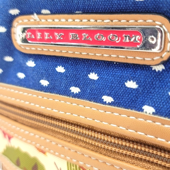 Lily Bloom Crossbody P77 - Picture 2 of 4